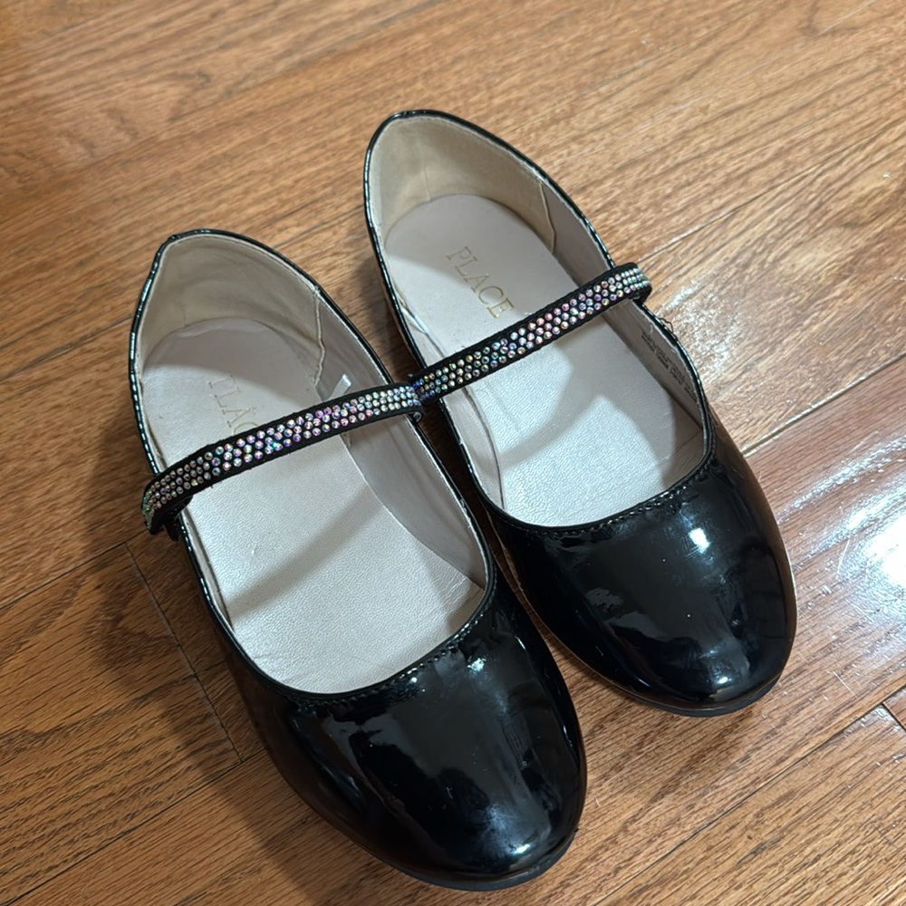 Children’s Place Black Ballet Flats with Velcro Bedazzled strap Size 1 Girl